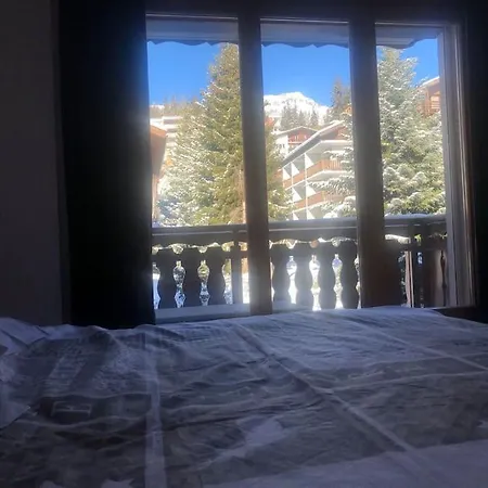 Two Bedroom By Moubra Lake With Fireplace And Great Views Crans-Montana