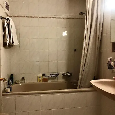Two Bedroom By Moubra Lake With Fireplace And Great Views *